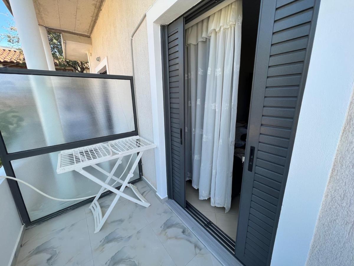 Ion Sea View Apartment Ksamil Exterior photo