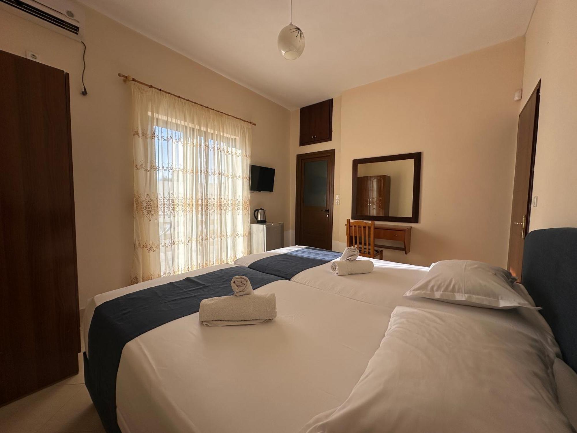 Ion Sea View Apartment Ksamil Exterior photo